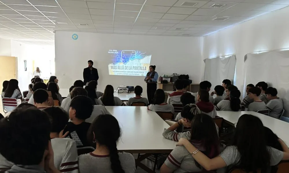 Charla sobre el nuevo régimen penal juvenil