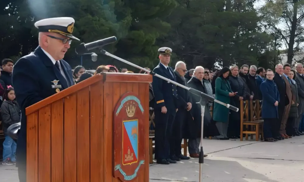 Acto homenaje Base almirante Zar