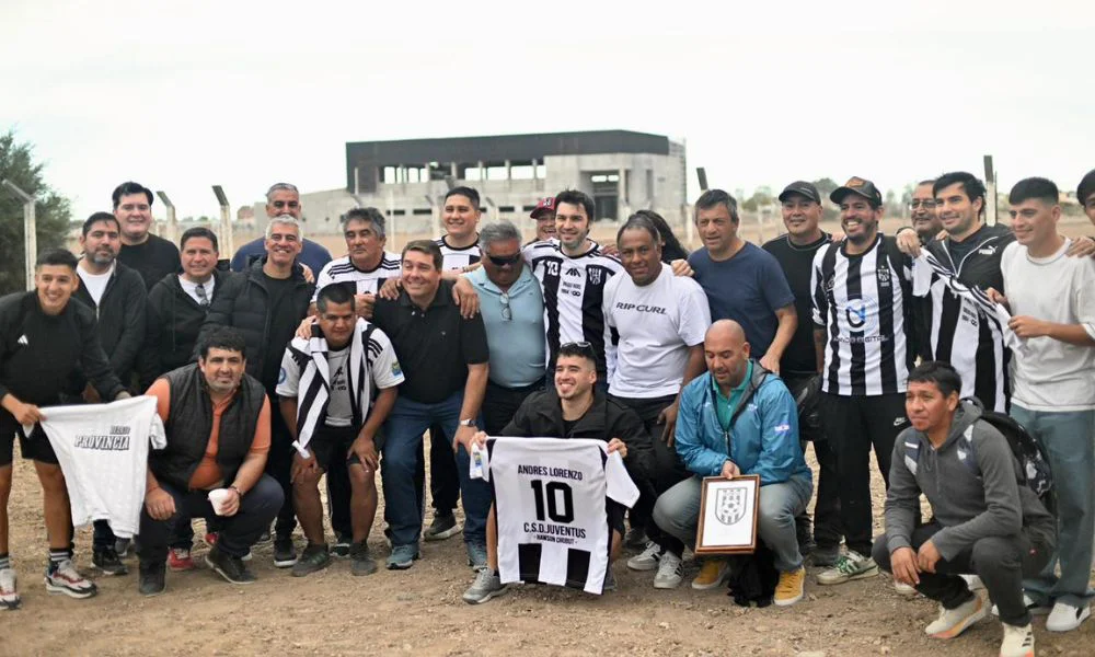 Rawson inauguró el salón Diego Rois en Juventus