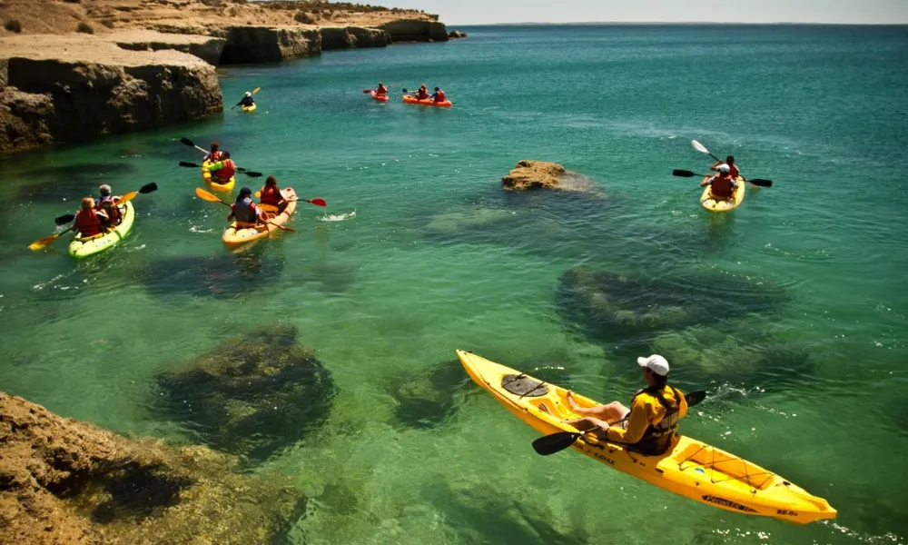 Turistas en Puerto Madryn
