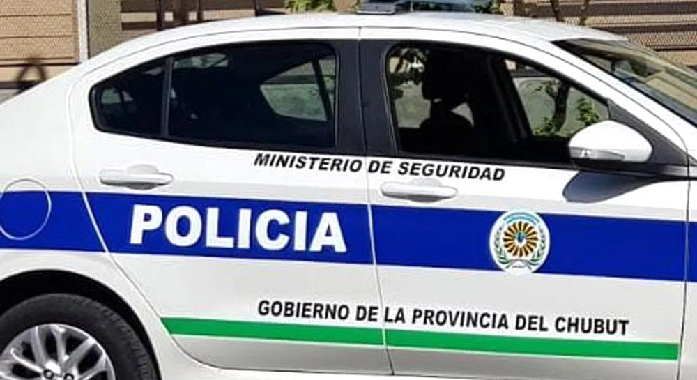 Detenido en un bar por golpear a una mujer