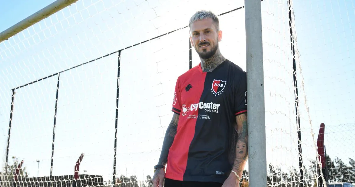 El “Pipa” firmó con la Lepra y contó detalles del inesperado contacto con Fabbiani.