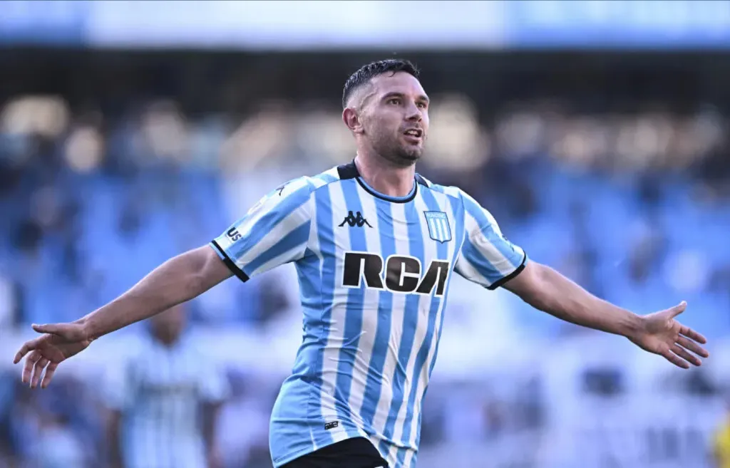 Adrián Martínez