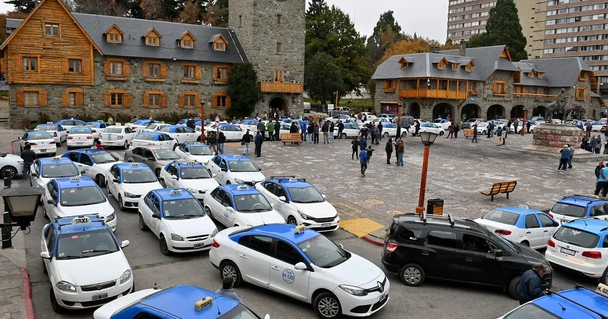 Reclamo de taxistas en Bariloche contra uber