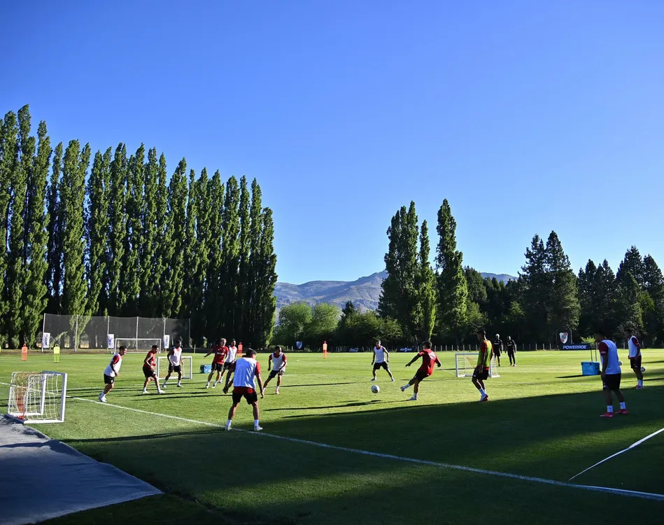 El Millonario instaló su pretemporada en la ciudad neuquina. 2
