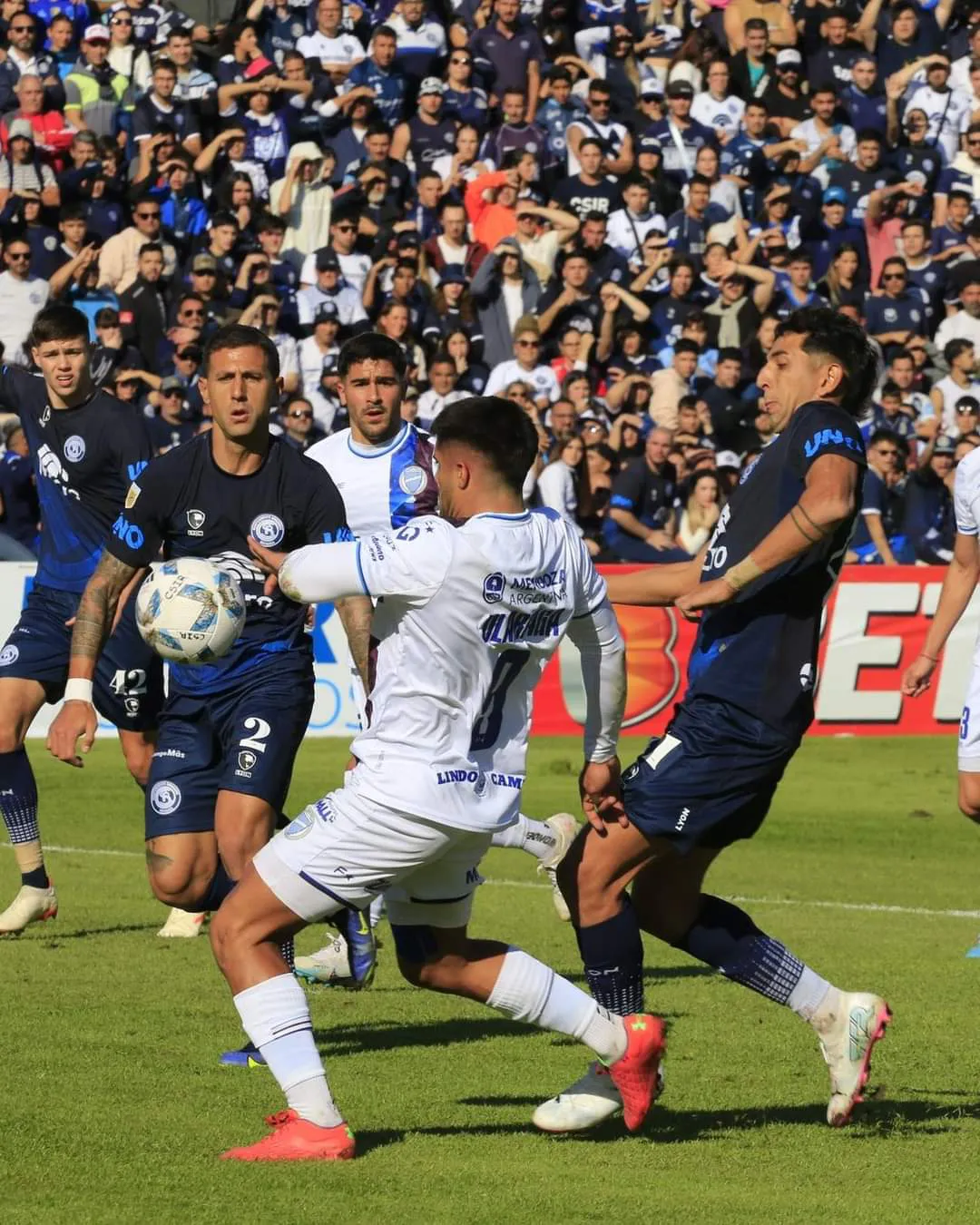 EL CLÁSICO MENDOCINO TERMINÓ EN EMPATE