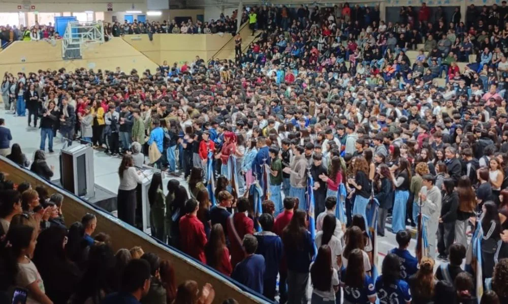 Promesa a la Constitución en Madryn