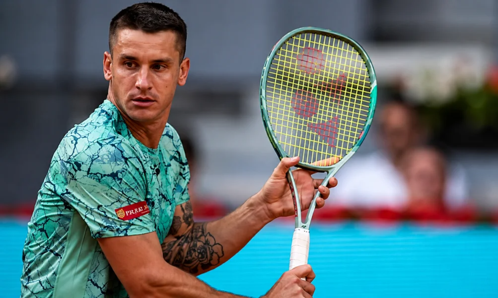 El argentino levantó un match point y forzó un tercer set ante Kovačević.