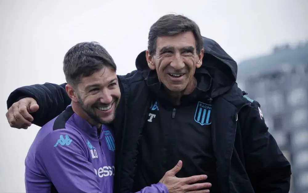 Banfield recibe a Racing este sábado a las 18 en el Florencio Solá