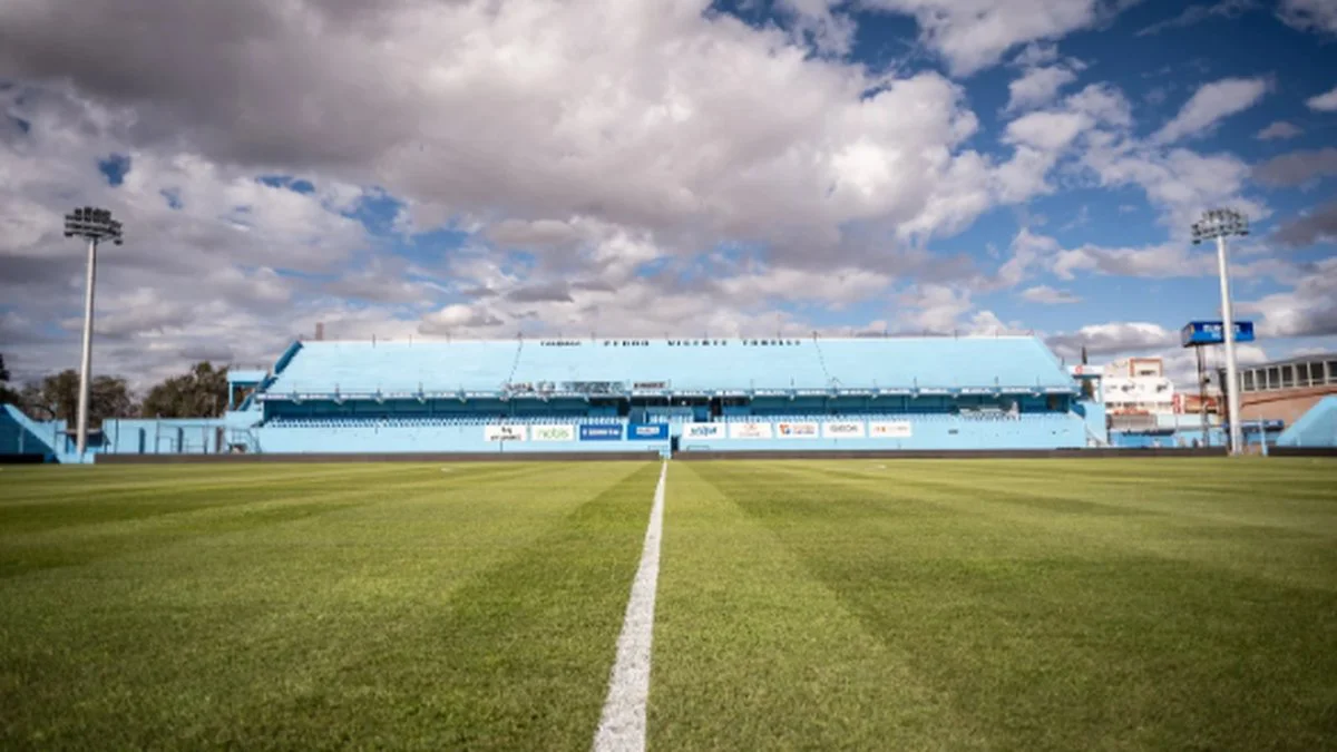 Estadio Antonio Candini. Foto IG @mundocentralof