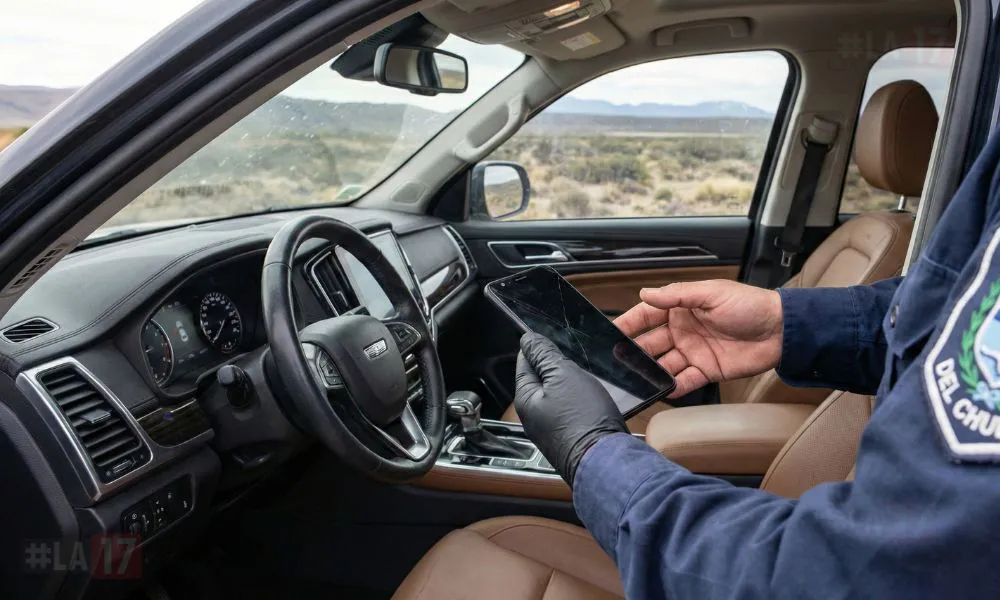 Secuestro de celular imagen ilustrativa generada digitalmente por LA17