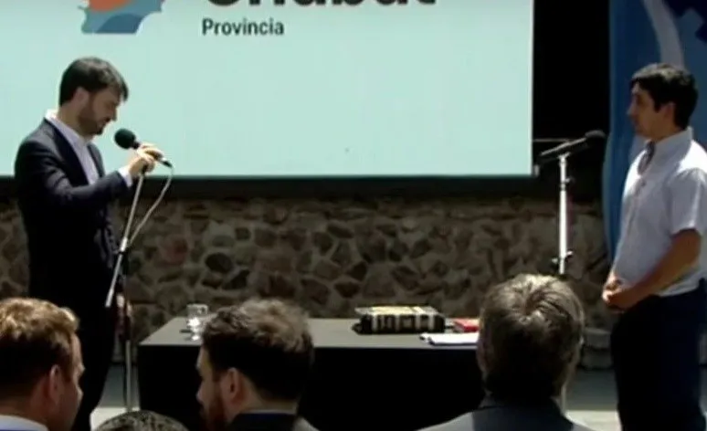 Acto de jura de jefes comunales de Chubut