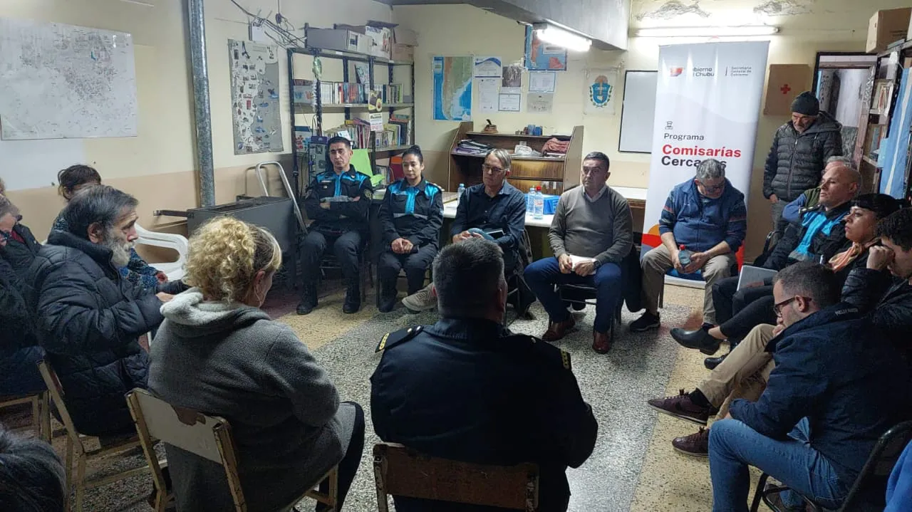 Reunión d vecinos tw