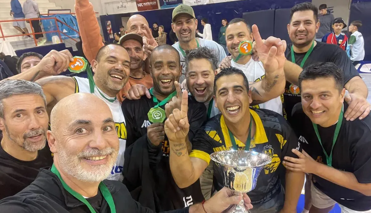 categoría masculina mayores de 40, el campeón fue Deportivo Madryn