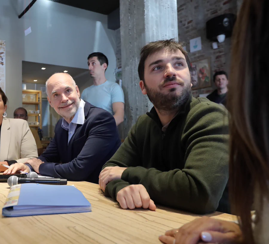 LARRETA Y NACHO TORRES