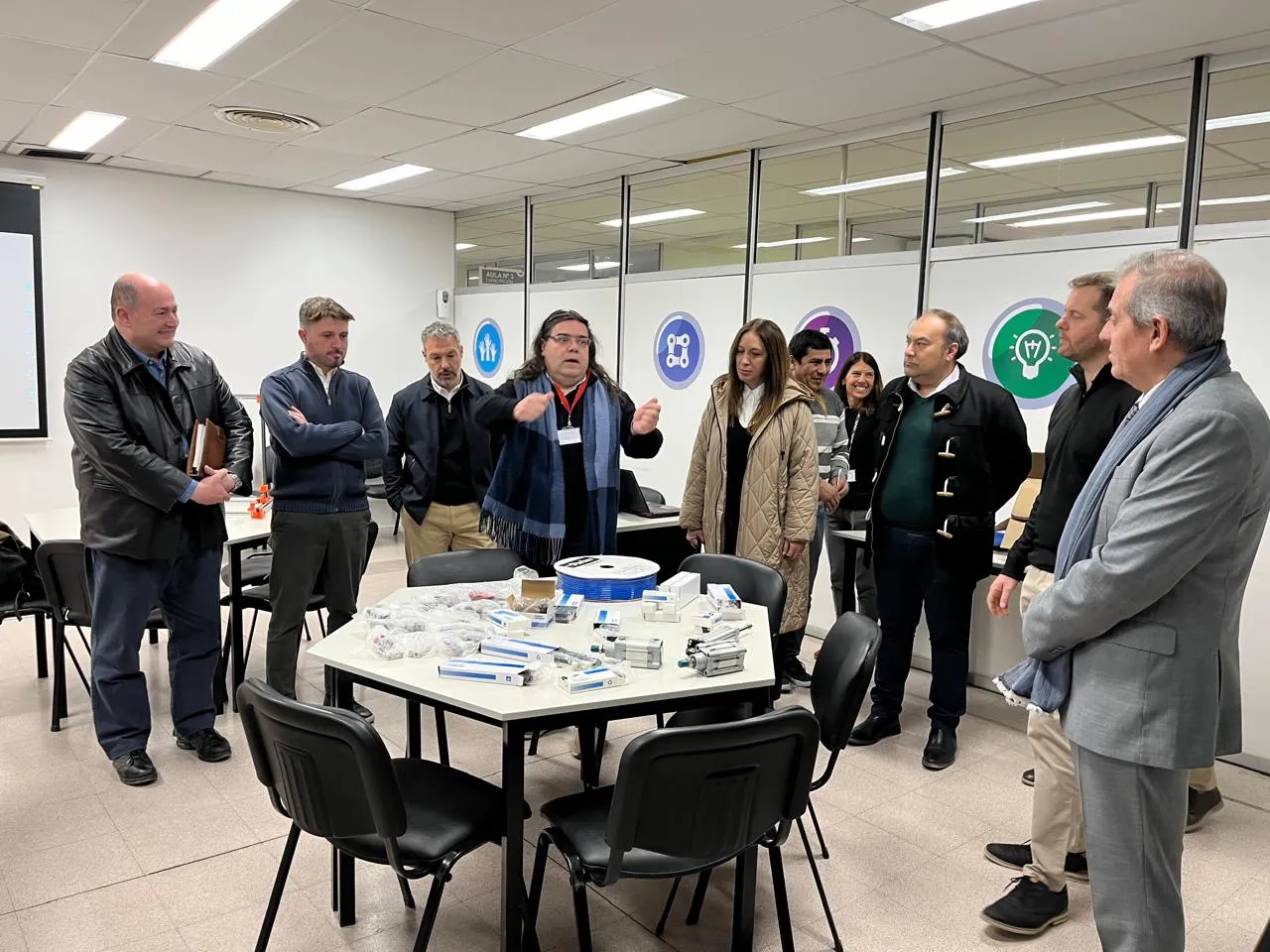 María Eugenia Vidal en ALUAR