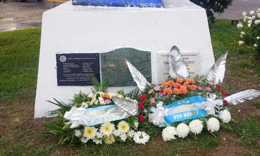 Acto por el día del Trabajador en Madryn