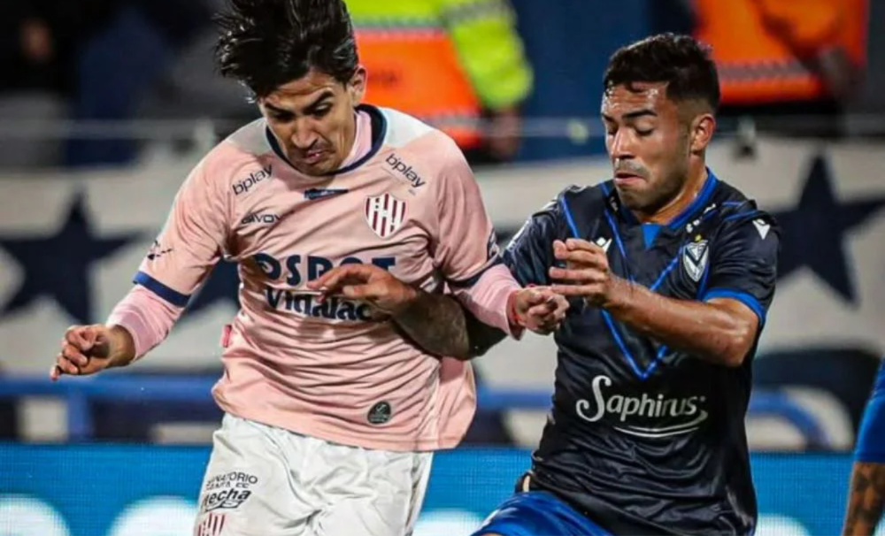 El equipo de Liniers ganaba por duplicado pero no lo sostuvo.