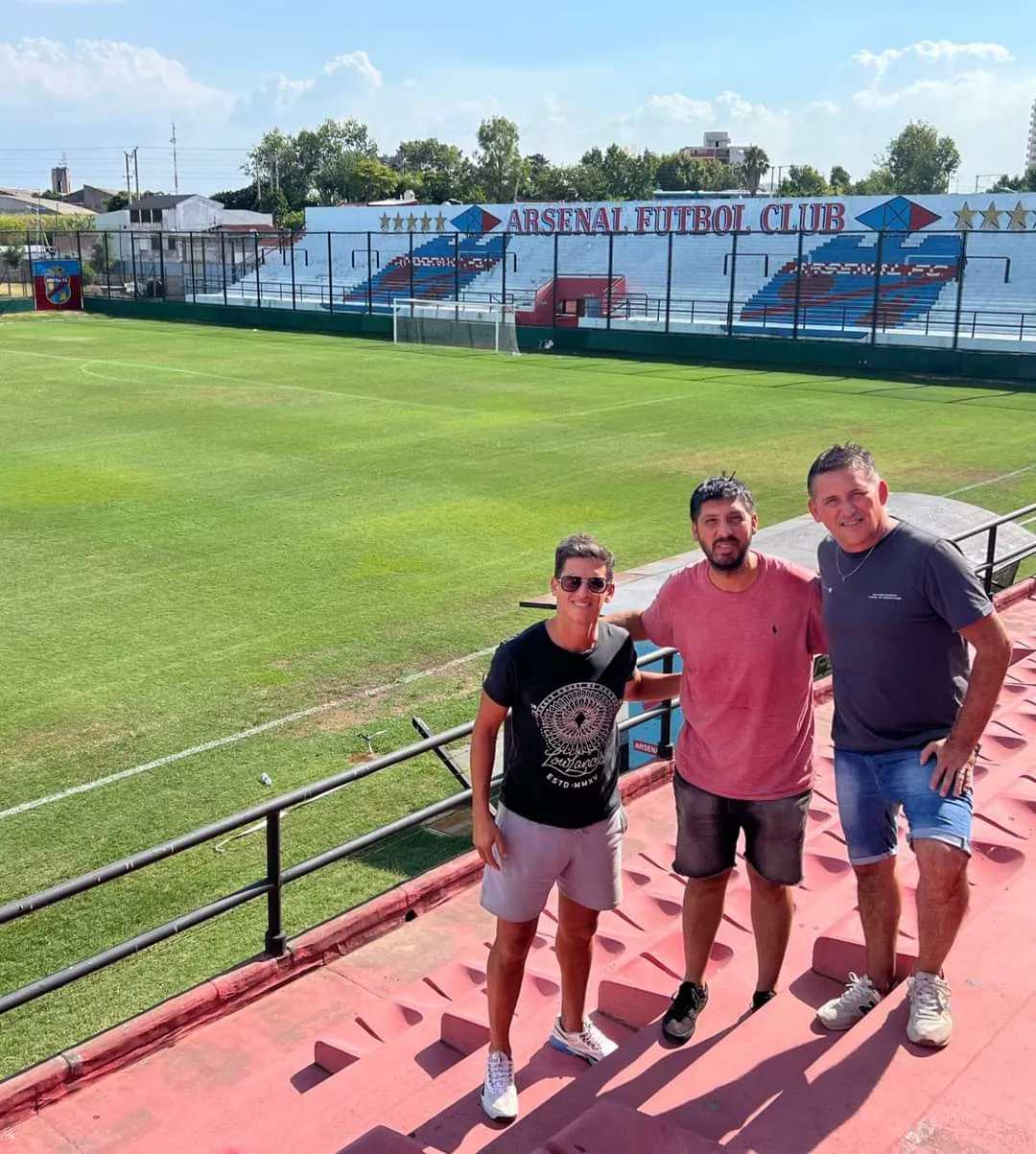BOXING FIRMÓ CONVENIOS CON PLATENSE, RIESTRA Y ARSENAL