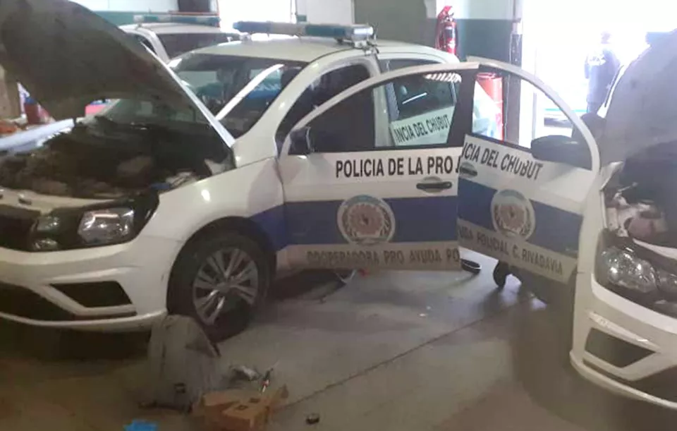 Subastarán patrulleros en desuso de Policía del Chubut