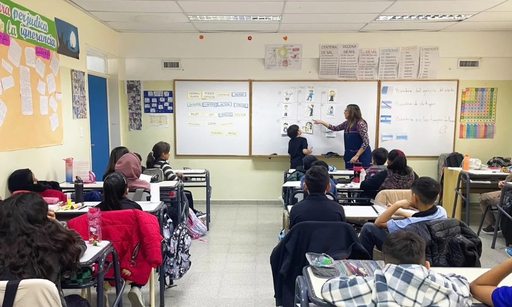 Ese trabajo permitió identificar la necesidad de fortalecer la enseñanza de lenguas extranjeras.