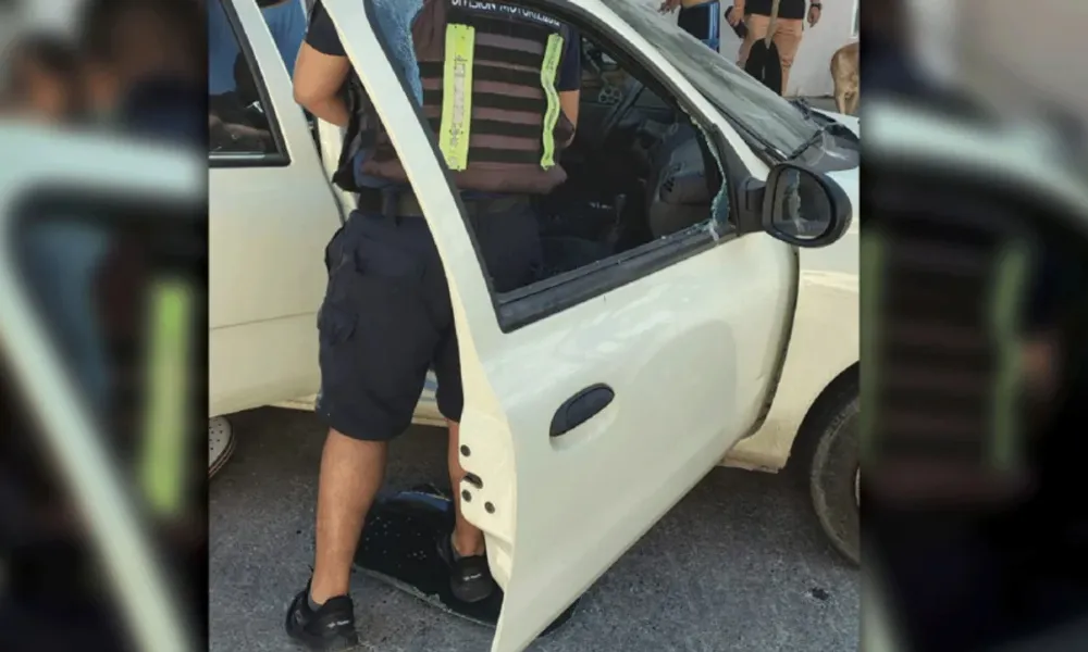 Rescate de un bebé encerrado en un auto