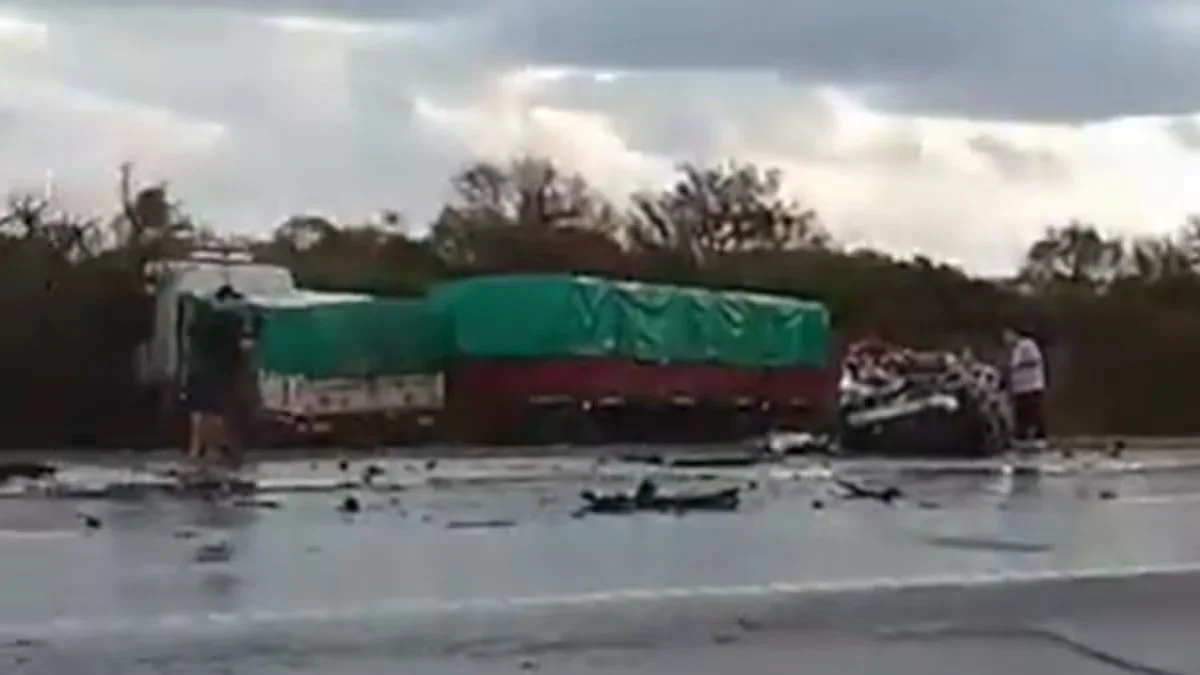Choque con un camión Rosario-Santa Fe