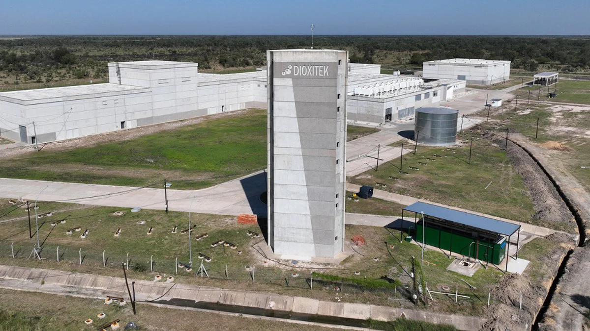 Planta de la empresa Dioxitek