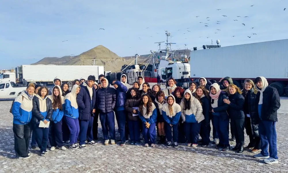 Alumnos recorrieron el puerto de Comodoro