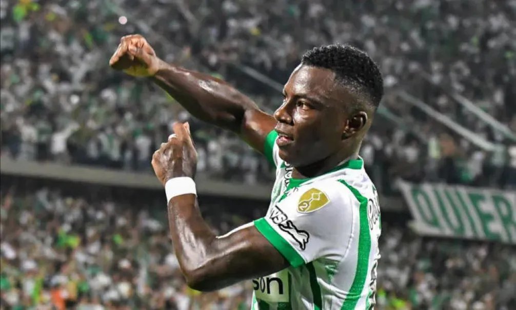 Boca acelera por Hinestroza