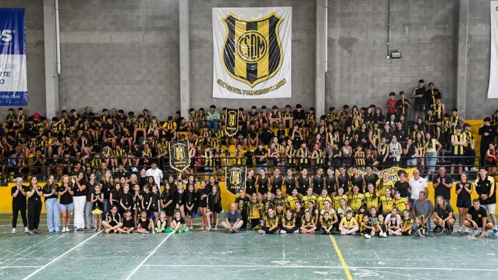 El Club Social y Deportivo Madryn vivió una celebración cargada de emoción. 2
