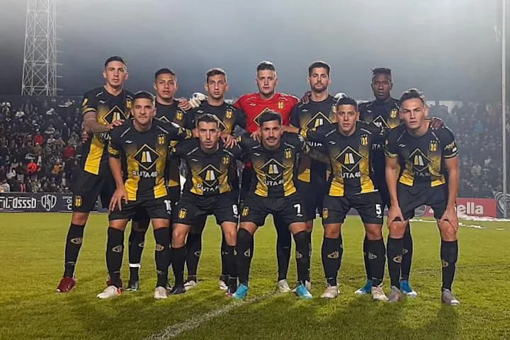 EL AURINEGRO