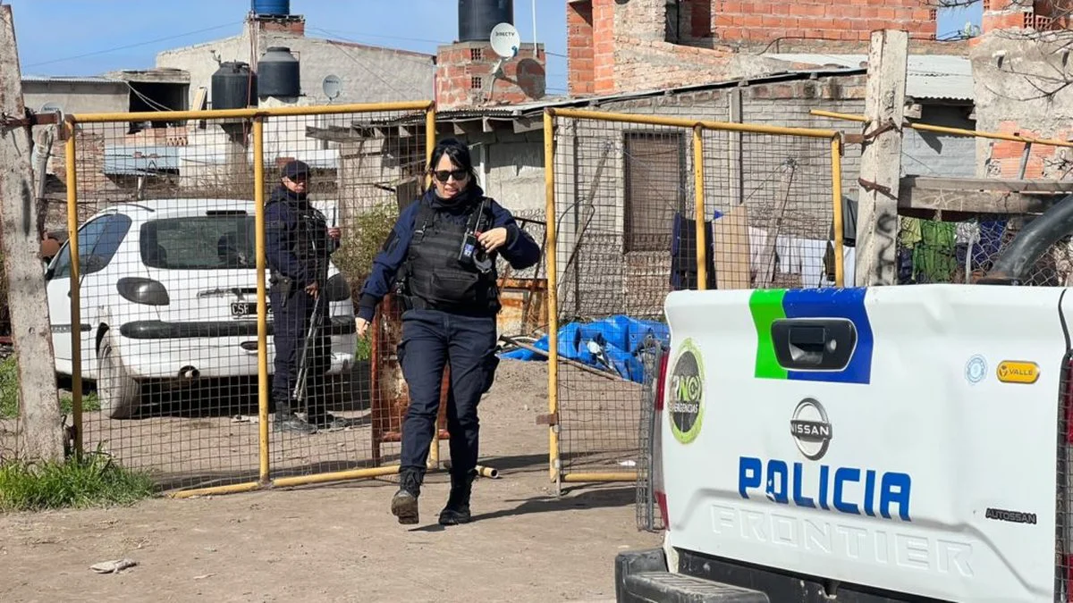 Secuestran vainas servidas en Viedma luego de un ataque a una comisaría