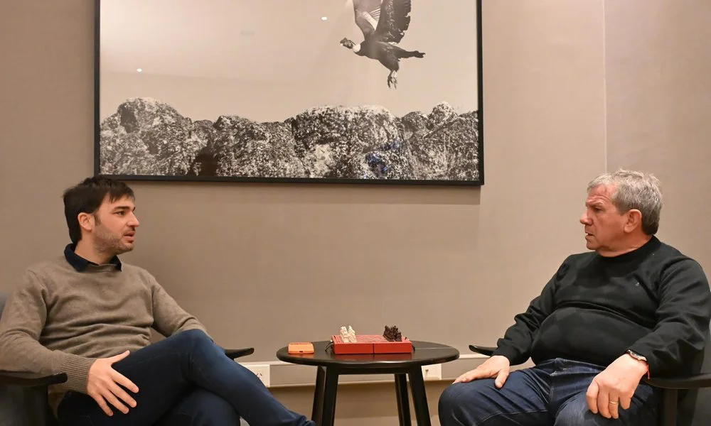Ignacio Torres reunido con Carlos Lorenzo