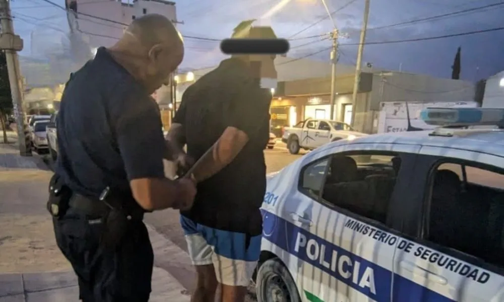 Un conductor es detenido con pedido de captura vigente
