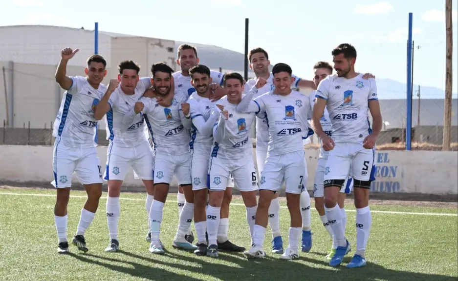 El equipo de Rawson cayó 2-0 ante Rincón en Neuquén