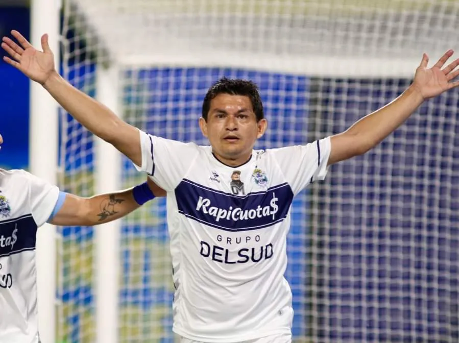 EL PULGA RODRÍGUEZ SE VA DE GIMNASIA Y BUSCA CLUB
