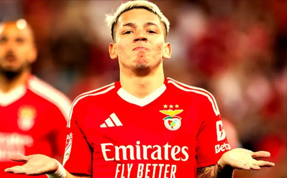 Gianluca Prestianni, mediocampista del Benfica, quiere regresar a River