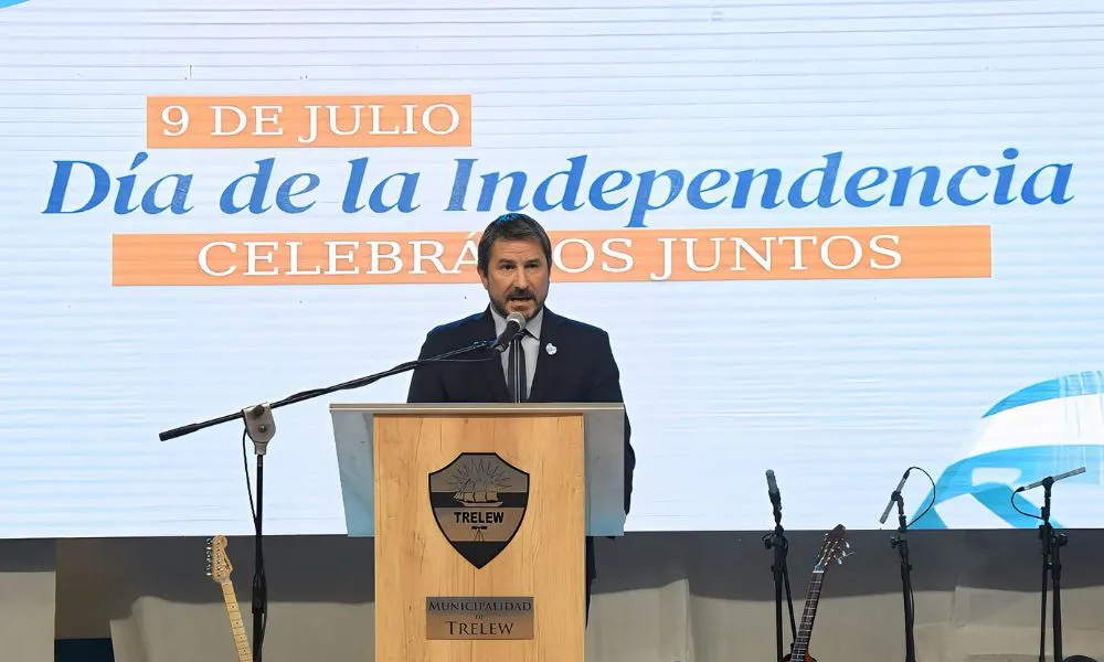 Acto 9 de Julio Trelew