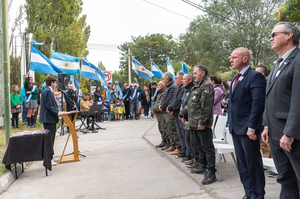 Acto en Gaiman por Malvinas