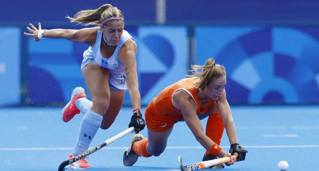 Las Leonas cayeron ante Paises Bajos