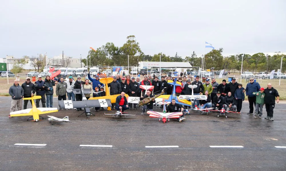 Encuentro de aeromodelismo en Puerto Madryn}