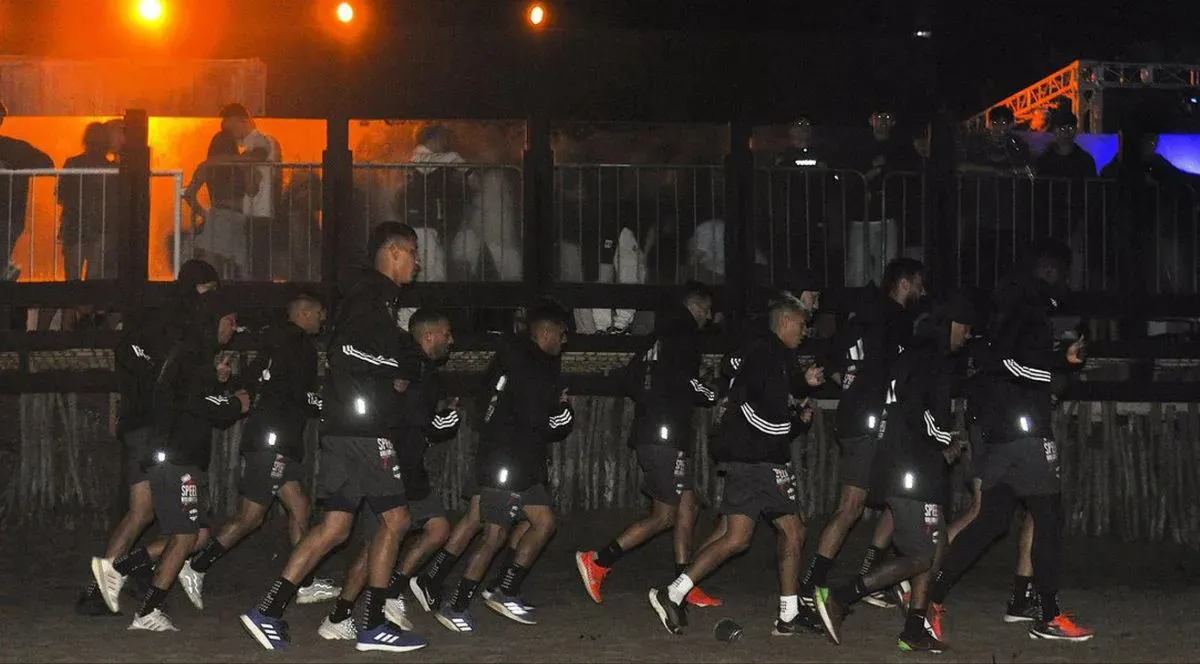 El equipo del Bajo Flores ya arrancó su pretemporada extrema en Pinamar