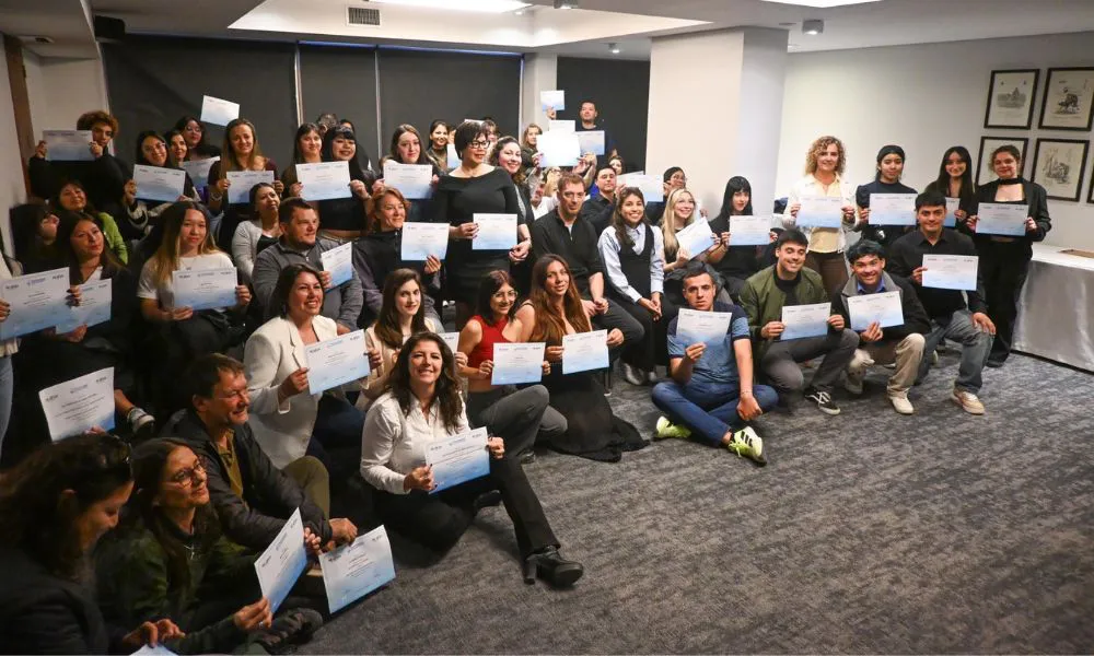 anfitriones turísticos 2025