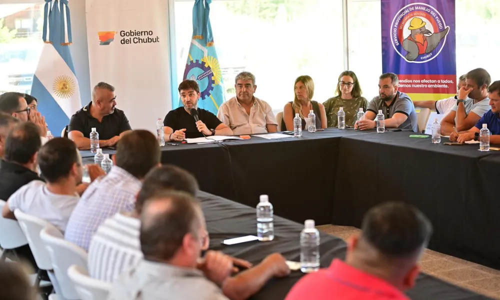Gabinete provincial en El Hoyo Gabinete provincial en El Hoyo