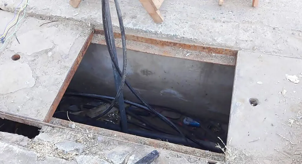 Robo de fibra óptica