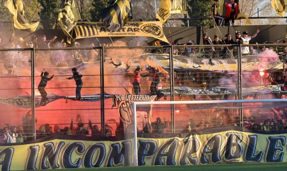 Deportivo Madryn buscará revertir un 2-0 y alcanzar la Liga Profesional