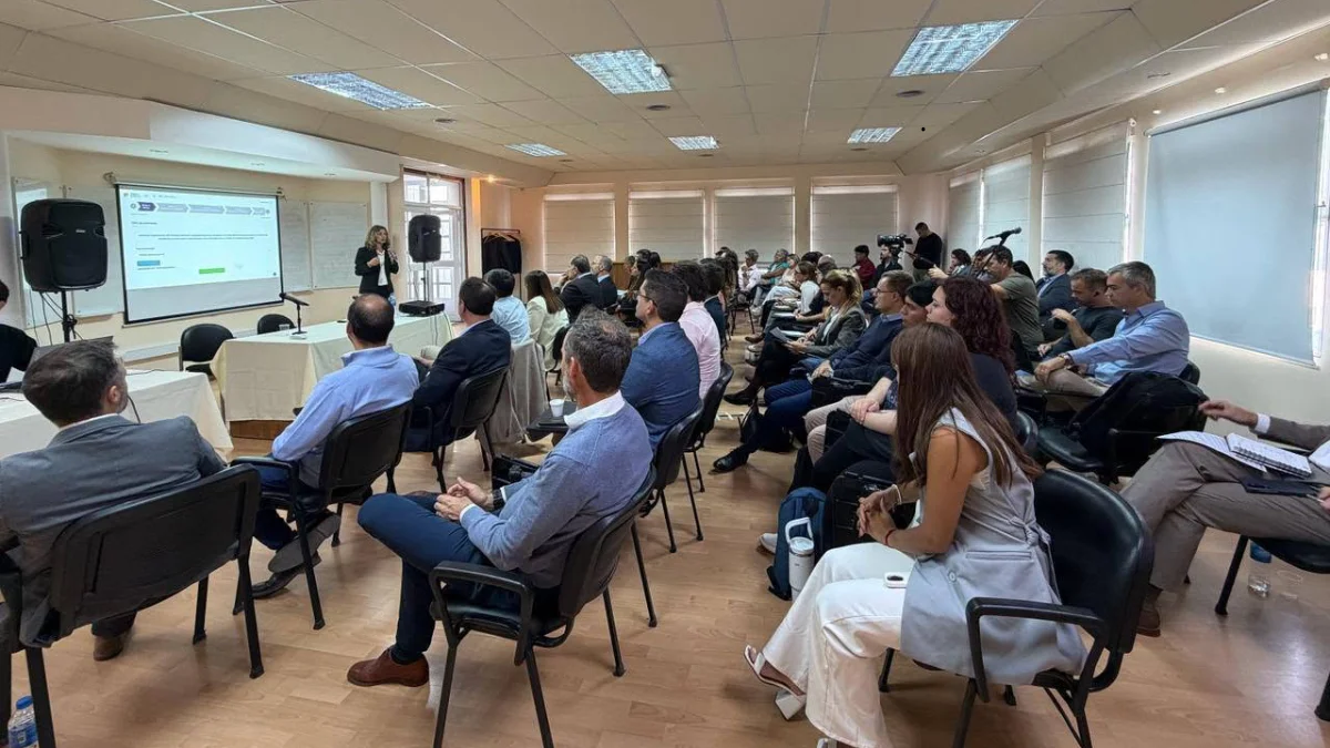 Provincia dicta capacitación en Esquel para la constitución de sociedades de manera digital-2