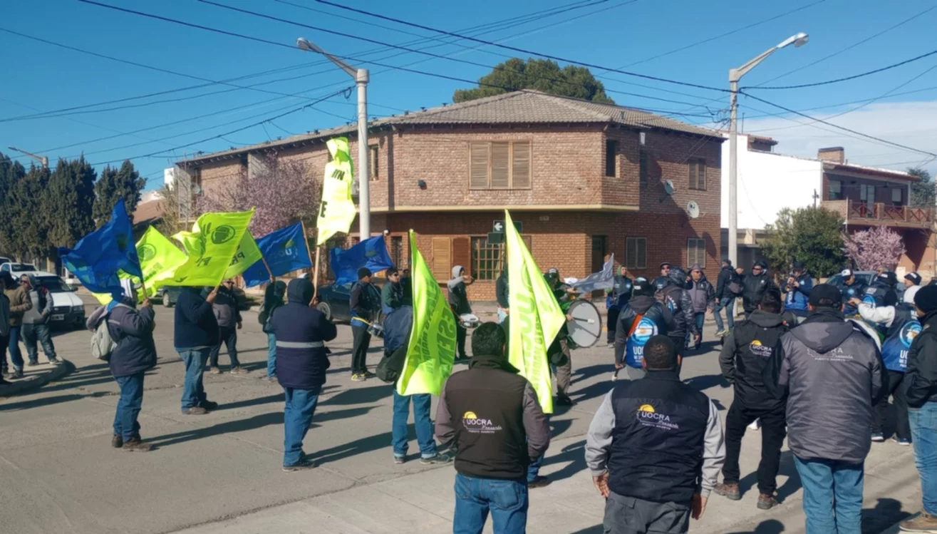 Manifestación UOCRA Trelew