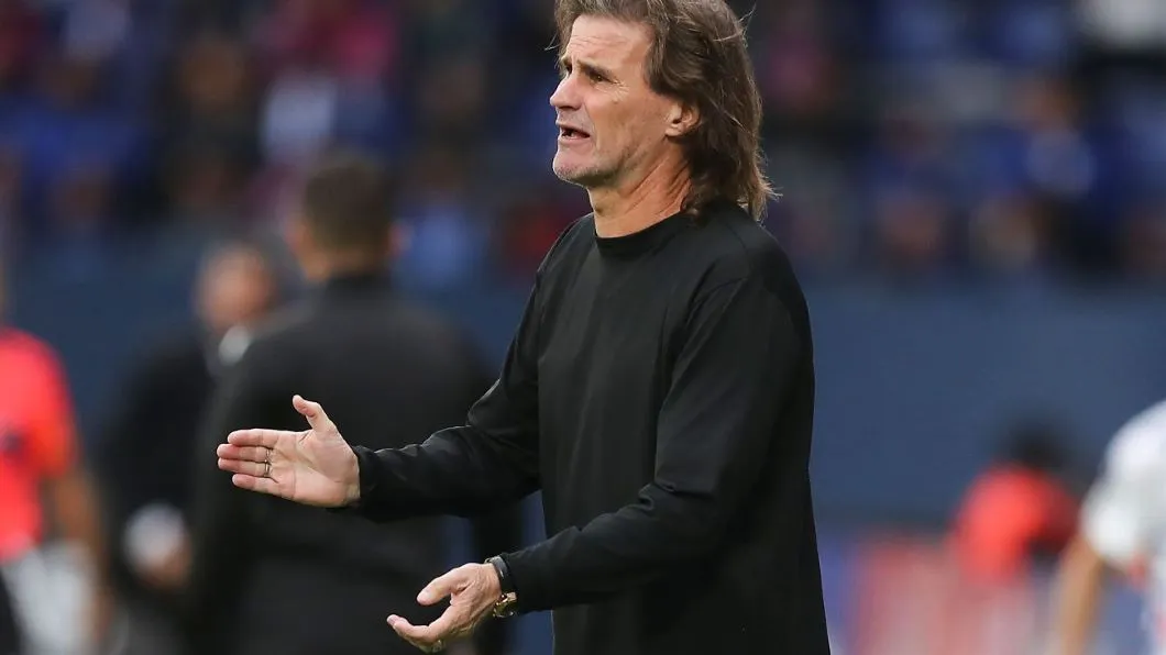 Barracas Central recibe a Defensa en el Chiqui Tapia.